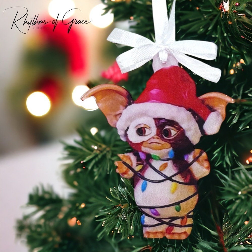Gizmo's Holiday Magic: Irresistible Gremlins Christmas Ornament! Brand New!